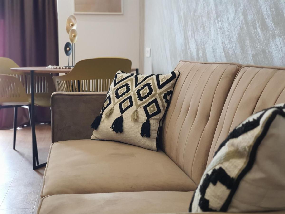 Upground14 Residence Apartments Bucarest Esterno foto